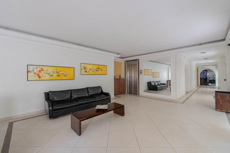 Apartamento à venda com 116m², 4 quartos e 1 vagaHall de entrada