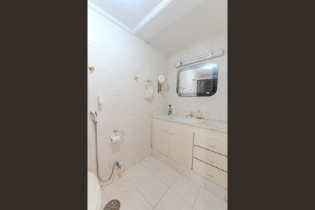 Apartamento à venda com 116m², 4 quartos e 1 vagaBanheiro Social