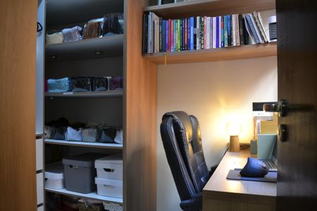 Casa à venda com 292m², 5 quartos e 4 vagasQuarto 3