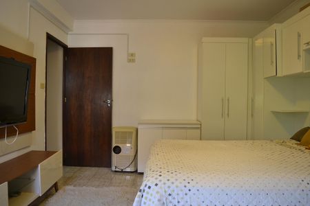 Casa à venda com 292m², 5 quartos e 4 vagasEdícula