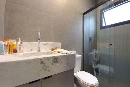 Casa de condomínio à venda com 229m², 3 quartos e 4 vagas Casa de condomínio à venda com 229m², 3 quartos e 4 vagasSuíte 2