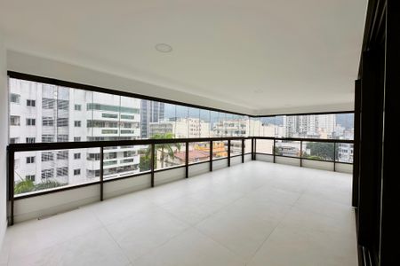 Apartamento à venda com 166m², 3 quartos e 2 vagas Apartamento à venda com 166m², 3 quartos e 2 vagasSala/Varanda