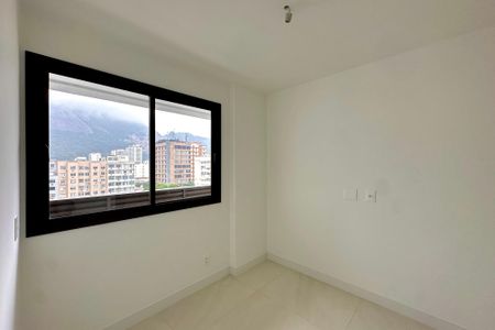 Apartamento à venda com 166m², 3 quartos e 2 vagas Apartamento à venda com 166m², 3 quartos e 2 vagas Suite 1