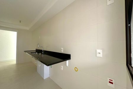 Apartamento à venda com 166m², 3 quartos e 2 vagas Apartamento à venda com 166m², 3 quartos e 2 vagasCozinha