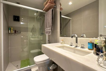 Apartamento à venda com 89m², 2 quartos e 1 vagaBanheiro da Suíte