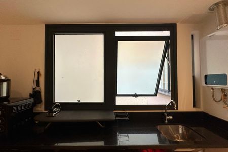 Apartamento à venda com 89m², 2 quartos e 1 vagaÁrea de Serviço