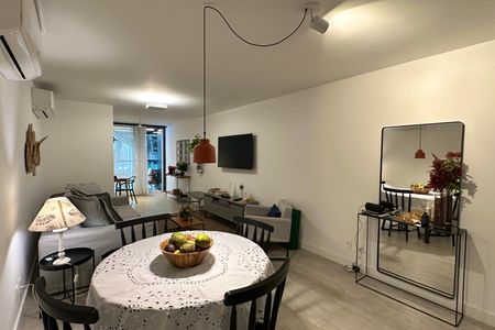 Apartamento à venda com 89m², 2 quartos e 1 vagaSala de Jantar