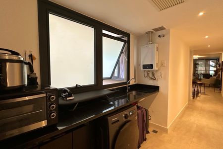 Apartamento à venda com 89m², 2 quartos e 1 vagaÁrea de Serviço