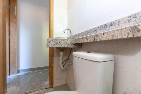 Apartamento à venda com 54m², 2 quartos e 1 vaga Apartamento à venda com 54m², 2 quartos e 1 vagaBanheiro