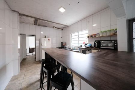 Casa à venda com 200m², 3 quartos e 2 vagasCozinha