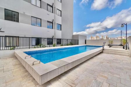Apartamento à venda com 35m², 2 quartos e sem vaga Apartamento à venda com 35m², 2 quartos e sem vagaÁrea comum - Piscina