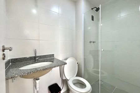 Apartamento à venda com 35m², 2 quartos e sem vaga Apartamento à venda com 35m², 2 quartos e sem vagaBanheiro