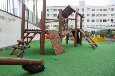 Apartamento para alugar com 44m², 2 quartos e 1 vaga Apartamento para alugar com 44m², 2 quartos e 1 vagaÁrea comum - Playground