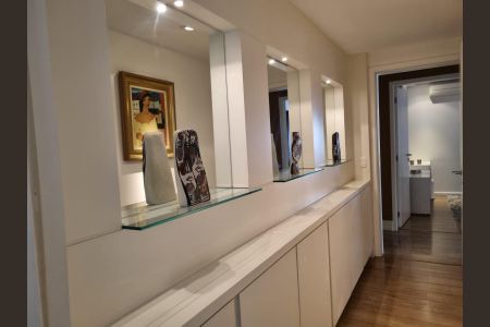 Apartamento à venda com 293m², 3 quartos e 4 vagasCorredor