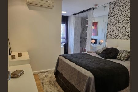 Apartamento à venda com 293m², 3 quartos e 4 vagasQuarto 2
