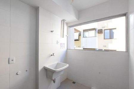 Apartamento à venda com 80m², 2 quartos e 1 vaga