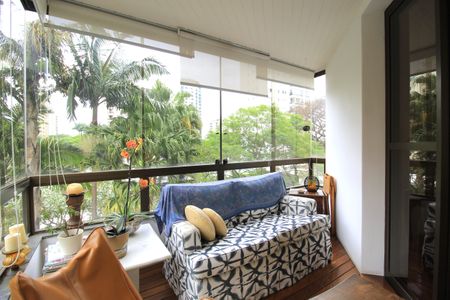 Varanda de apartamento à venda com 4 quartos, 169m² em Indianópolis, São Paulo