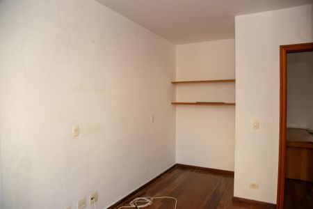 Casa de condomínio à venda com 174m², 3 quartos e 2 vagasQuarto Suíte