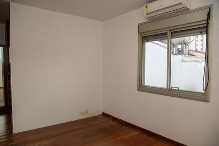 Casa de condomínio à venda com 174m², 3 quartos e 2 vagasQuarto 3 - Suíte