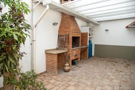 Casa de condomínio à venda com 174m², 3 quartos e 2 vagasÁrea gourmet
