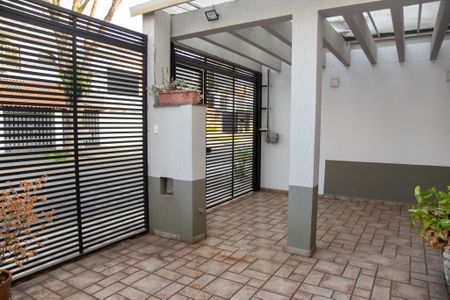 Casa de condomínio à venda com 174m², 3 quartos e 2 vagasGaragem