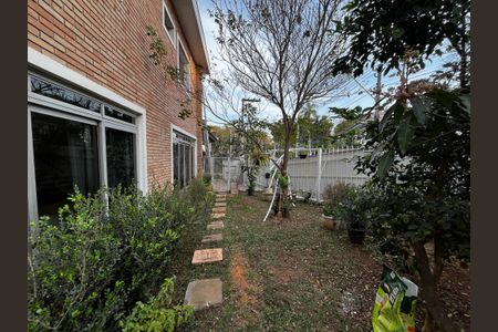 Casa à venda com 564m², 7 quartos e 4 vagasQuintal