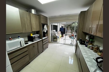 Casa à venda com 564m², 7 quartos e 4 vagasCozinha 2