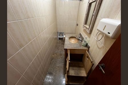 Casa à venda com 564m², 7 quartos e 4 vagasLavabo