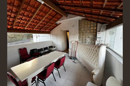 Casa à venda com 564m², 7 quartos e 4 vagasVaranda