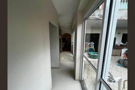 Casa à venda com 564m², 7 quartos e 4 vagasCorredor 