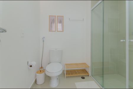 Banheiro de kitnet/studio à venda com 1 quarto, 27m² em Vila São José, São Paulo