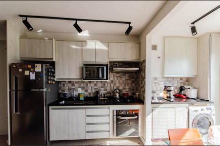 Apartamento à venda com 49m², 2 quartos e 1 vaga Apartamento à venda com 49m², 2 quartos e 1 vagaCozinha e Área de Serviço