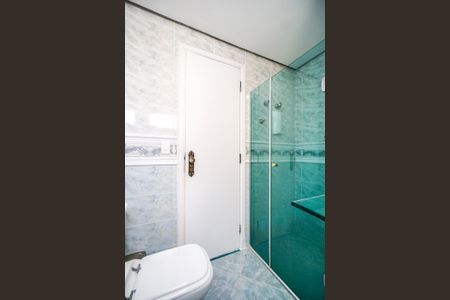Apartamento à venda com 92m², 3 quartos e 1 vaga Apartamento à venda com 92m², 3 quartos e 1 vagaBanheiro social