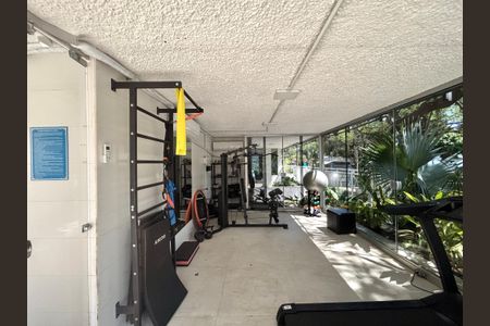 Apartamento à venda com 100m², 3 quartos e 2 vagas Apartamento à venda com 100m², 3 quartos e 2 vagasÁrea comum - academia