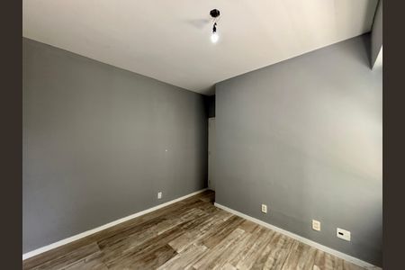 Apartamento à venda com 100m², 3 quartos e 2 vagas Apartamento à venda com 100m², 3 quartos e 2 vagasQusrto