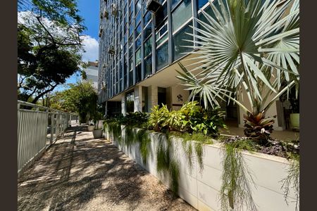 Apartamento à venda com 100m², 3 quartos e 2 vagas Apartamento à venda com 100m², 3 quartos e 2 vagasÁrea comum
