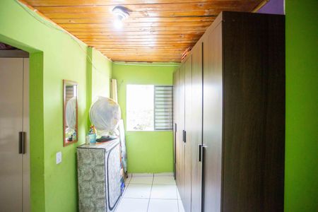 Casa à venda com 90m², 2 quartos e sem vagaQuarto 2