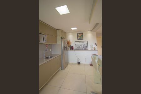 Apartamento à venda com 83m², 2 quartos e 2 vagas Apartamento à venda com 83m², 2 quartos e 2 vagasCozinha