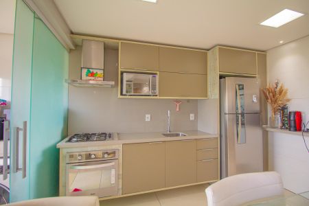 Apartamento à venda com 83m², 2 quartos e 2 vagas Apartamento à venda com 83m², 2 quartos e 2 vagasCozinha