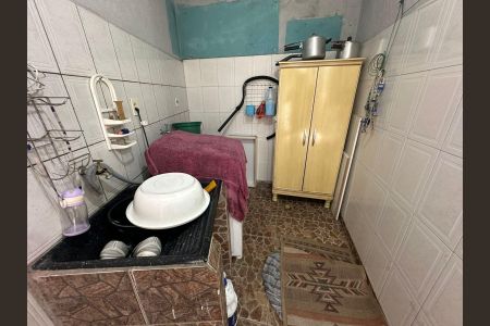 Casa à venda com 175m², 3 quartos e 2 vagas Casa à venda com 175m², 3 quartos e 2 vagasÁrea de Serviço