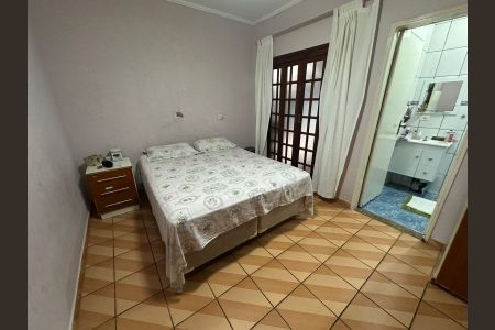 Casa à venda com 175m², 3 quartos e 2 vagas Casa à venda com 175m², 3 quartos e 2 vagasQuarto 2