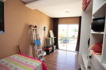 Casa à venda com 230m², 2 quartos e 3 vagas Casa à venda com 230m², 2 quartos e 3 vagasQuarto 2