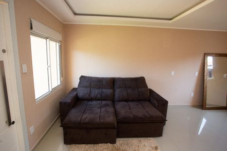 Casa à venda com 230m², 2 quartos e 3 vagas Casa à venda com 230m², 2 quartos e 3 vagasSofá da sala