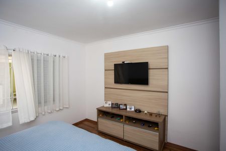 Casa à venda com 283m², 4 quartos e 4 vagasQuarto Suite 1