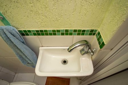 Casa à venda com 283m², 4 quartos e 4 vagasLavabo do Espaço Gourmet