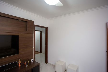 Casa à venda com 283m², 4 quartos e 4 vagasSala de TV