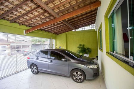 Casa à venda com 283m², 4 quartos e 4 vagasGaragem