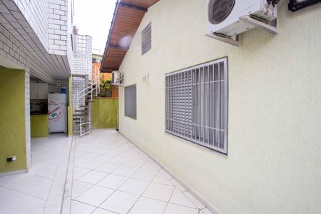 Casa à venda com 283m², 4 quartos e 4 vagasQuintal