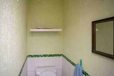 Casa à venda com 283m², 4 quartos e 4 vagasLavabo do Espaço Gourmet