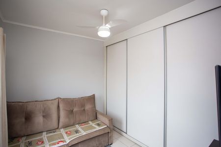 Casa à venda com 283m², 4 quartos e 4 vagasQuarto de Serviço